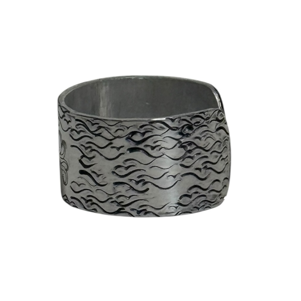 Handmade Octopus design silver aluminum hypoallergenic adjustable cuff ring - Picture 3 of 9
